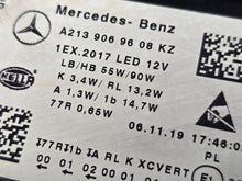 Laden Sie das Bild in den Galerie-Viewer, Frontscheinwerfer Mercedes-Benz W213 A2139069608KZ LED Rechts Headlight SCH2533122955cv