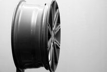 Load image into Gallery viewer, 1x Alufelge 17 Zoll 7.5&quot; 5x112 42ET A1724011402 Mercedes-Benz Slc Rim Wheel