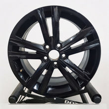 Laden Sie das Bild in den Galerie-Viewer, 1x Alufelge 16 Zoll 6.5&quot; 5x100 47ET Glanz Schwarz 2G0601025AA Vw Rim Wheel