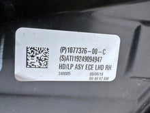 Laden Sie das Bild in den Galerie-Viewer, Frontscheinwerfer Tesla Model 3 1077376-00-C LED Rechts Scheinwerfer Headlight