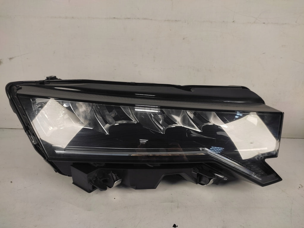 Frontscheinwerfer Skoda Octavia IV 5E4941010 Rechts Scheinwerfer Headlight SCH4810228308ze