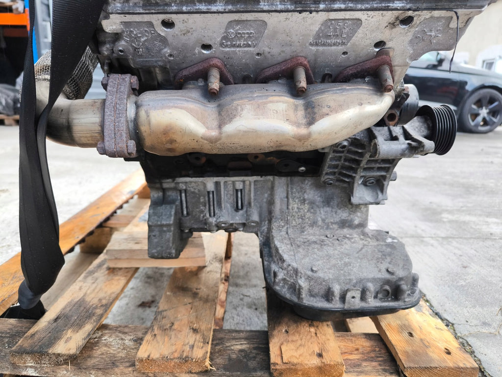 Motor Audi A4 B8 CAPA 3.0 TDI 240PS 176kW 169TKm Diesel Engine Unkomplett