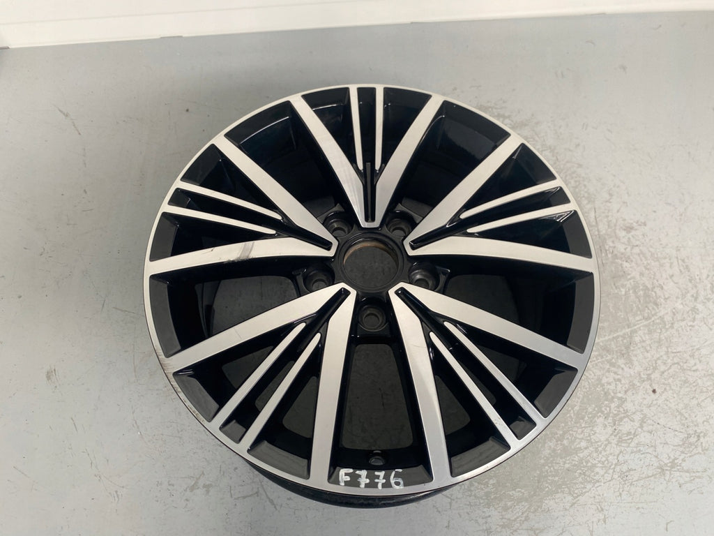 1x Alufelge 17 Zoll 6.5" 5x112 46ET 5G0601025CD VW Golf Vii Rim Wheel FEL1890577676wx