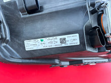 Load image into Gallery viewer, Frontscheinwerfer Skoda Superb III 3V2941015D Full LED Links Headlight