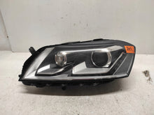 Laden Sie das Bild in den Galerie-Viewer, Frontscheinwerfer VW Passat B7 3AB941751- Xenon Links Scheinwerfer Headlight