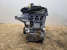 Laden Sie das Bild in den Galerie-Viewer, Motor VW Golf VIII T-Cross DLAA DLAB 1.0 TSI 42TKm Benzin Engine Unkomplett
