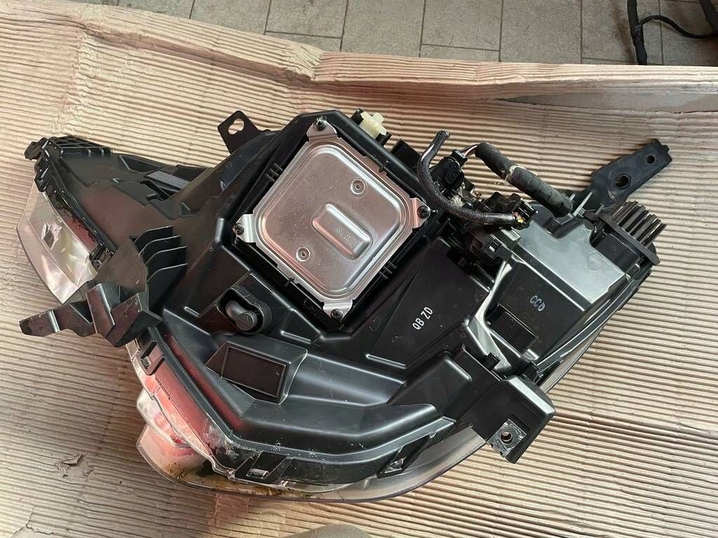 Frontscheinwerfer Renault Arkana 260602566R 260102483R Ein Satz Headlight SCH3302054341hj