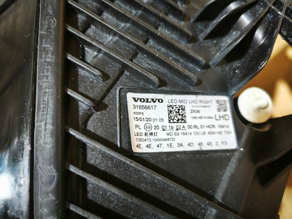 Frontscheinwerfer Volvo Xc60 31656617 LED Rechts Scheinwerfer Headlight SCH2919132082qr