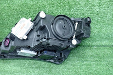 Laden Sie das Bild in den Galerie-Viewer, Frontscheinwerfer Skoda Superb III 3V1941016A Rechts Scheinwerfer Headlight SCH6308648783ee