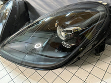 Laden Sie das Bild in den Galerie-Viewer, Frontscheinwerfer Porsche Cayenne 9Y0941032 9Y0941039 LED Ein Satz Headlight SCH6134154992fr