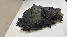 Laden Sie das Bild in den Galerie-Viewer, Frontscheinwerfer Saab 93 9-3 Xenon Links Scheinwerfer Headlight