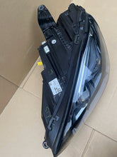 Laden Sie das Bild in den Galerie-Viewer, Frontscheinwerfer Mercedes-Benz Gle A1679061600 LED Links Scheinwerfer Headlight SCH6123833681bh