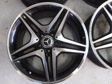 Laden Sie das Bild in den Galerie-Viewer, 4x Alufelge 18 Zoll 7.5" 5x112 52ET A1764010302 Mercedes-Benz W176 Rim Wheel FEL4184226875bc