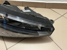 Laden Sie das Bild in den Galerie-Viewer, Frontscheinwerfer Skoda Scala 657941015 Full LED Rechts Scheinwerfer Headlight SCH6390950711vj