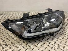 Laden Sie das Bild in den Galerie-Viewer, Frontscheinwerfer Audi A1 82A941003 Links Scheinwerfer Headlight SCH7555983959sp