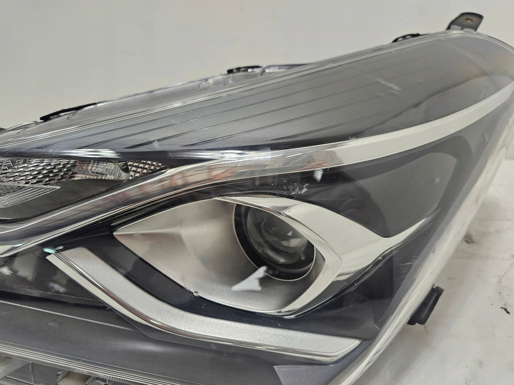 Frontscheinwerfer Toyota Yaris Links Scheinwerfer Headlight