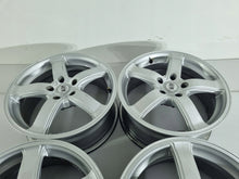 Laden Sie das Bild in den Galerie-Viewer, 4x Alufelge 17 Zoll 7.5" 5x112 38ET Glanz Silber Audi Rim Wheel FEL9627765818vy
