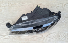 Laden Sie das Bild in den Galerie-Viewer, Frontscheinwerfer Skoda Superb III 3V1941015B LED Ein Stück (Rechts oder Links)