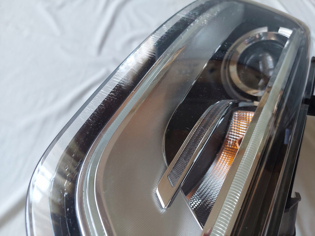 Frontscheinwerfer Audi Q3 8U0941006-1 LED Rechts Scheinwerfer Headlight