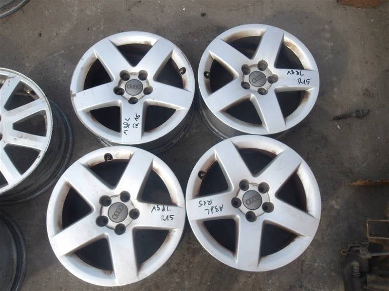4x Alufelge 15 Zoll 6.0" 5x100 38ET 8L061025P Audi A3 Rim Wheel FEL7702347701ba