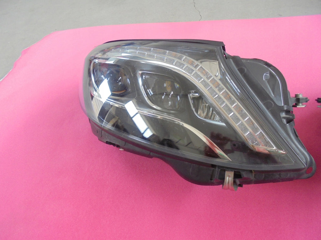 Frontscheinwerfer Mercedes-Benz W222 A2229061302 A2229061402 LED Ein Satz SCH5307920036ly