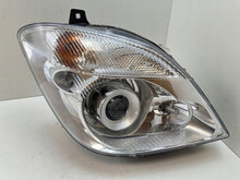 Laden Sie das Bild in den Galerie-Viewer, Frontscheinwerfer Mercedes-Benz Sprinter 4401160R Rechts Scheinwerfer Headlight SCH1053019795et