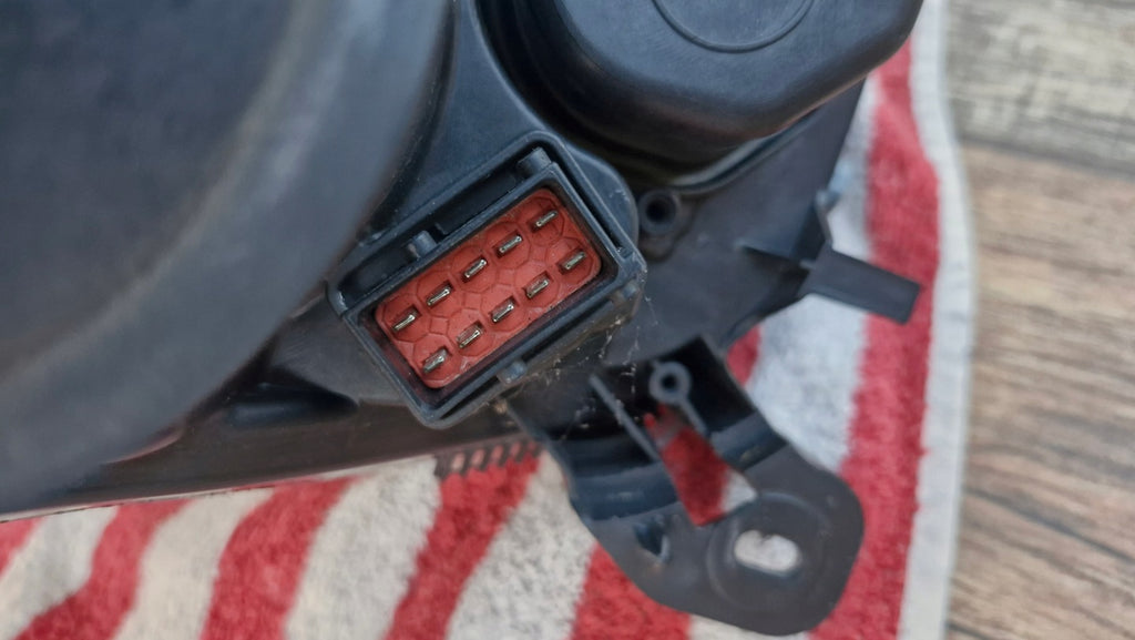 Frontscheinwerfer Opel Astra H 93178647LH Xenon Links Scheinwerfer Headlight SCH5603102598zc