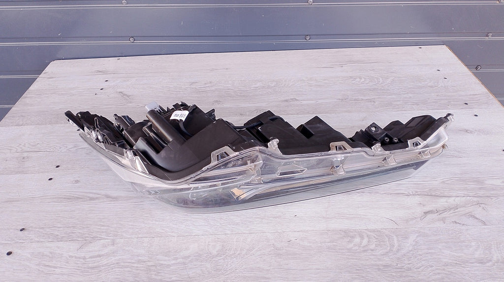 Frontscheinwerfer Toyota Corolla 81150-02S70 Links Scheinwerfer Headlight SCH2109698721un