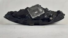 Laden Sie das Bild in den Galerie-Viewer, Frontscheinwerfer Land Rover Range Evoque L551 II K8D2-13W029-DF Rechts SCH4440368906is