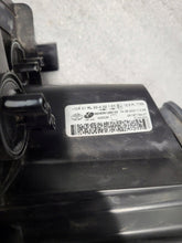 Laden Sie das Bild in den Galerie-Viewer, Frontscheinwerfer Toyota Proace 9808581280 Links Scheinwerfer Headlight SCH8067417165vm