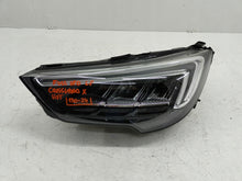 Laden Sie das Bild in den Galerie-Viewer, Frontscheinwerfer Opel Crossland X YQ000709680 LED Links Scheinwerfer Headlight