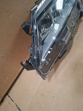 Laden Sie das Bild in den Galerie-Viewer, Frontscheinwerfer Mitsubishi Asx 8301D481 Links Scheinwerfer Headlight SCH9096745813wn