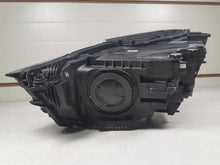 Laden Sie das Bild in den Galerie-Viewer, Frontscheinwerfer Audi Q3 83A941012 Rechts Scheinwerfer Headlight SCH9033791224rd