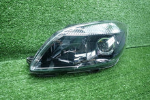 Laden Sie das Bild in den Galerie-Viewer, Frontscheinwerfer Skoda Fabia II 5J1941017F 85122000 Links Headlight SCH8783100065qi