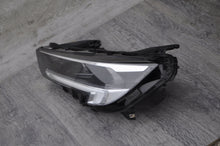 Laden Sie das Bild in den Galerie-Viewer, Frontscheinwerfer Opel Insignia B 39136825 LED Links Scheinwerfer Headlight