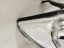 Laden Sie das Bild in den Galerie-Viewer, Frontscheinwerfer Toyota Land Cruiser Ein Stück (Rechts oder Links) Headlight
