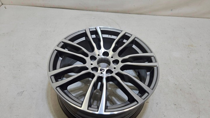 1x Alufelge 19 Zoll 8.0" 5x120 7889784 BMW 3 F30 F31 Rim Wheel FEL7478848382et