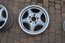 Laden Sie das Bild in den Galerie-Viewer, 1x Alufelge 16 Zoll 7.0" 5x120 46ET 1092260 BMW Z3 E36 Rim Wheel FEL1691592206ch