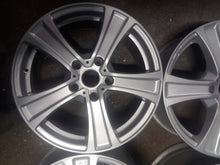 Laden Sie das Bild in den Galerie-Viewer, 4x Alufelge 17 Zoll 7.5" 5x120 45ET Opel Insignia Multivan Rim Wheel FEL5027390247ei