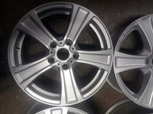 Laden Sie das Bild in den Galerie-Viewer, 4x Alufelge 17 Zoll 7.5" 5x120 45ET Opel Insignia Multivan Rim Wheel FEL5027390247ei
