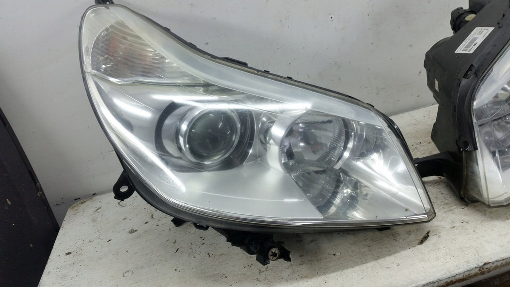 Frontscheinwerfer Citroën C5 I 8990413 Xenon Ein Stück (Rechts oder Links)