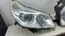 Laden Sie das Bild in den Galerie-Viewer, Frontscheinwerfer Citroën C5 I 8990413 Xenon Ein Stück (Rechts oder Links)