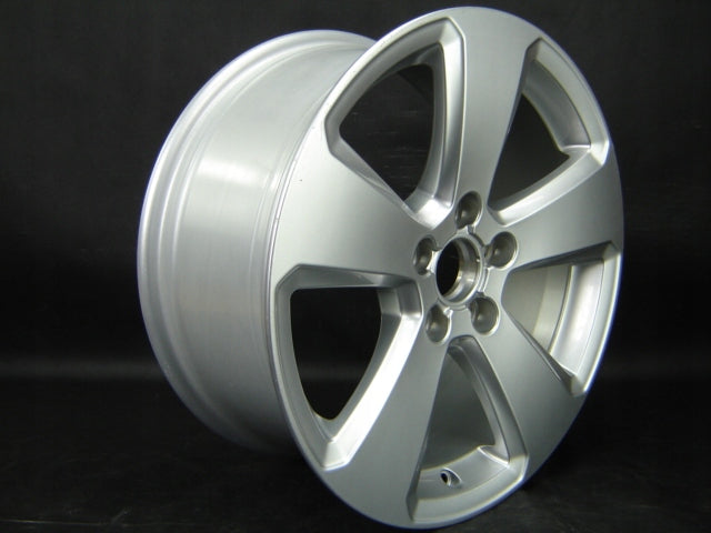 1x Alufelge 17 Zoll 7.5" 5x112 46ET Glanz Silber 8V0601025P Audi A3 Rim Wheel