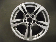 Load image into Gallery viewer, 1x Alufelge 18 Zoll 9.0" 5x120 41ET Glanz Silber 7842637 BMW X1 E84 Rim Wheel FEL1201665420fi