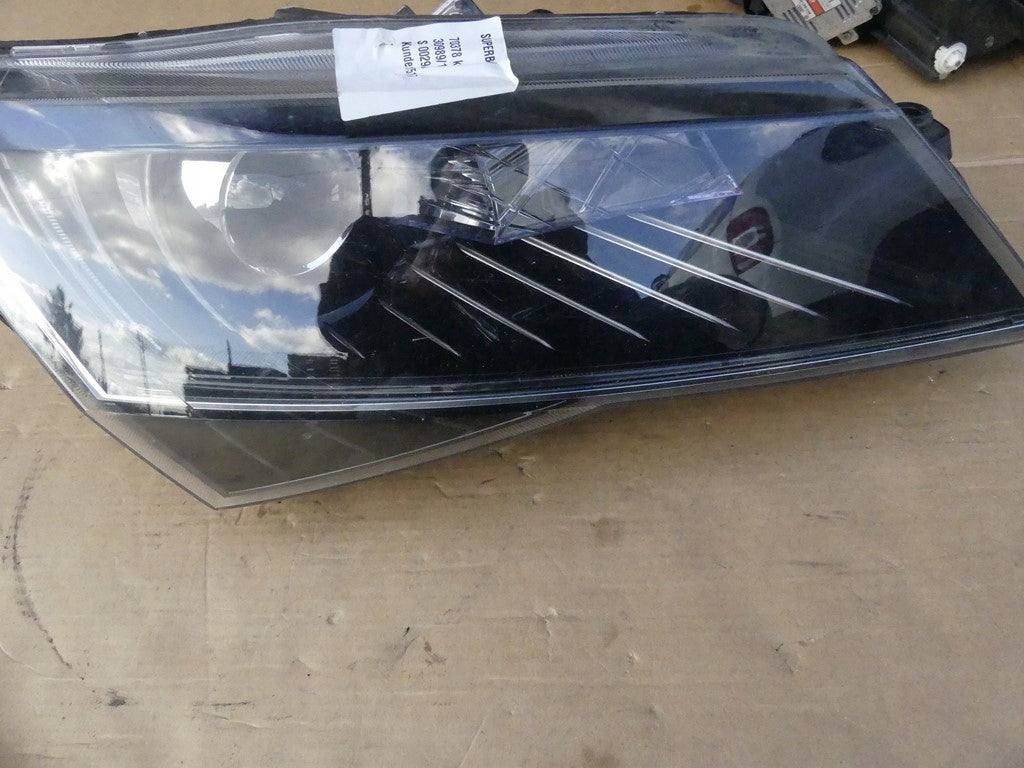 Frontscheinwerfer Skoda Superb III 3V1941015B Xenon Links Scheinwerfer Headlight SCH5489993027tz