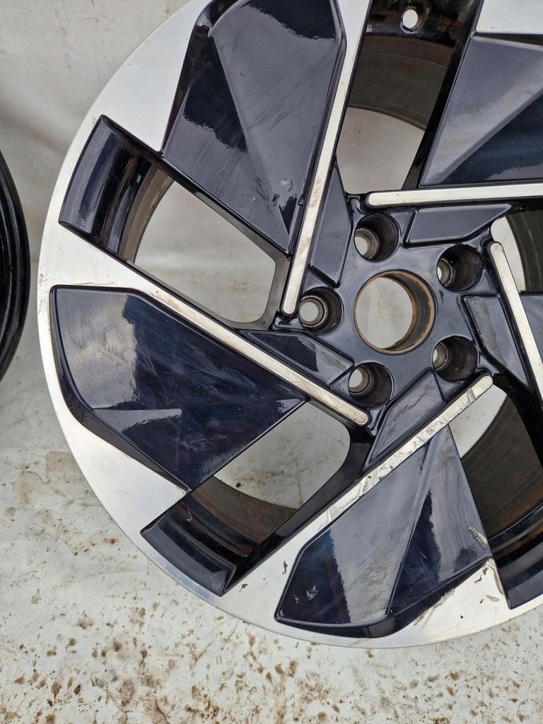 1x Alufelge 18 Zoll 7.5" 5x112 50ET 10A601025G VW Id.3 Rim Wheel FEL8971809141gz