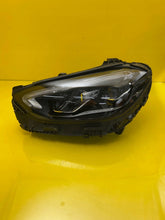 Laden Sie das Bild in den Galerie-Viewer, Frontscheinwerfer Mercedes-Benz W206 A2069063903 Q002162ZGS003 LED Links SCH8379610496jk