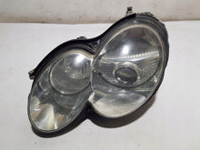 Laden Sie das Bild in den Galerie-Viewer, Frontscheinwerfer Mercedes-Benz Sl R230 A2308207961 Xenon Links Headlight