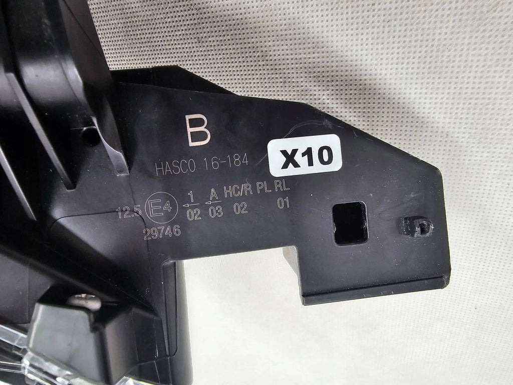 Frontscheinwerfer Toyota Corolla LED Rechts Scheinwerfer Headlight