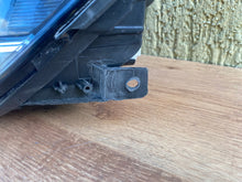 Load image into Gallery viewer, Frontscheinwerfer VW Golf VII 5G1941005D 1EB013066-01 LED Links Headlight SCH3467263815en